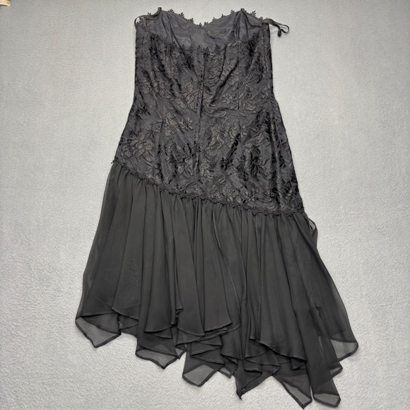 Vintage Y2K Black Floral Lace Asymmetrical Handkerchief Hem Dress Goth Romantic - Picture 12 of 13